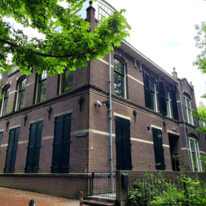 Sonneborgmuseum en sterrenwacht